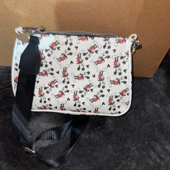 Disney Handbag - Picture 4 of 4